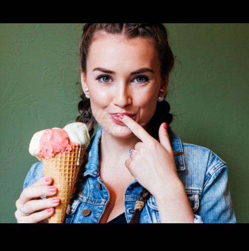 Учените пак ни порицаха: Цял живот ядем грешно сладоледа! Ето как е правилният начин: