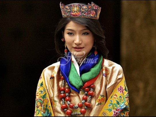 Кралицата на Бутан, която наричат азиатската Кейт Мидълтън (Снимки):