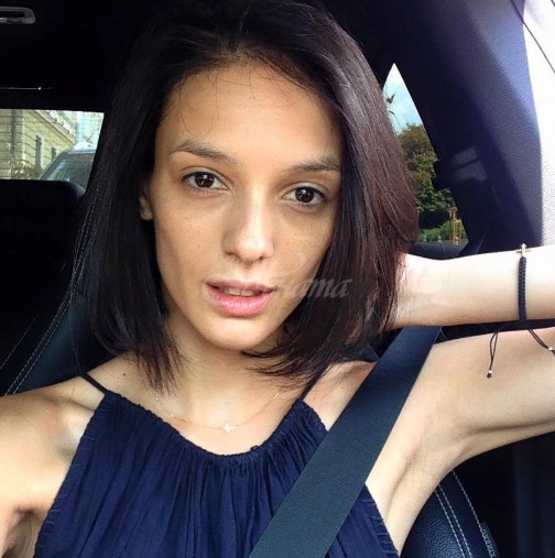 Бременната Луиза Григорова се съблече за гола фотосесия одобрявате ли? (Снимки):