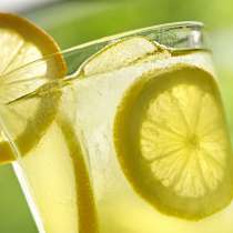 6 причини да пием лимонов сок с топла вода