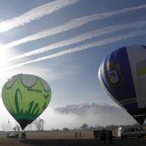 12 балона бяха пуснати в небето над Пирин, Рила и Родопите