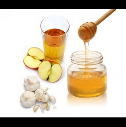 Мед, ябълков оцет и чесън - рецепта за много болести