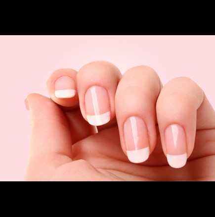5 лесни начина да направите ноктите си по-бели и без петна
