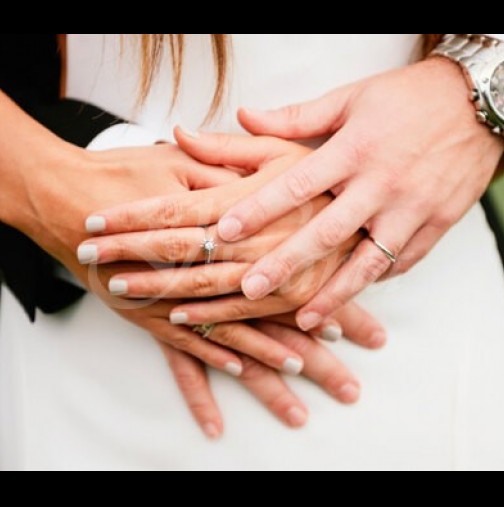 Сватбеният пръстен носи най-мощната енергия-Ето как да ви донесе късмет