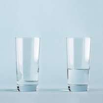 2 литра вода на ден - абсолютен мит! Ето 5те грешки в пиенето на вода, които всички правим! 