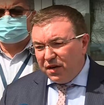 Министър Ангелов с извънреден брифинг и изненадваща новина за ваксините и Астра Зенека