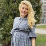 Ева Веселинова изглежда шеметно седмица след раждането на близнаците (Снимка):