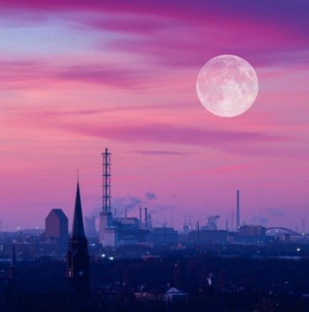 Розова Луна тази вечер-Ето на кои зодии ще се отрази