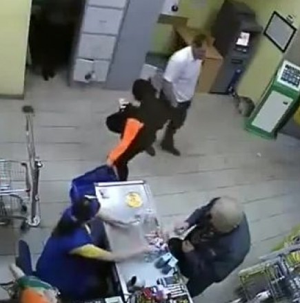 ВИДЕО: Луди руснаци: "Нормален ден" в руски супермаркет 