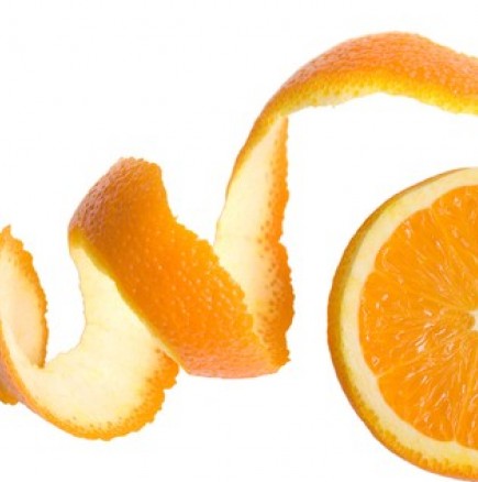 Пет полезни приложения на кората от портокал