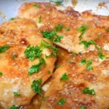 Пилешките гърди по тази рецепта ще бъдат едно от любимите ви ястия-Тайната е в соса