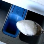 1 лъжица сол в пералнята чудеса прави! Ето защо всички отракани домакини слагат