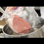 Размразяване на месо за 10 минути - и кокал кораво да е, омеква на часа (Видео):