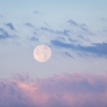 Предстои Пълнолуние във Водолей-Ето какво щастие ни очаква!