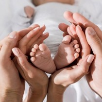 Поразителната разлика между влиянието на татковците и майките върху бебетата