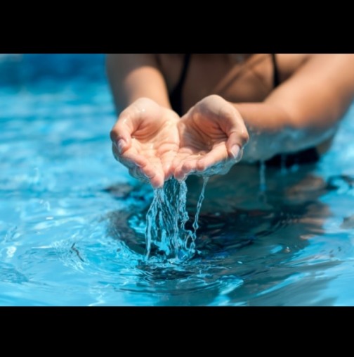 Ето как за секунди да разберете дали водата в басейна е чиста: