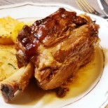 Свински джолан с мед изпечен в плик- тайната на крехкото месо се крие в марината