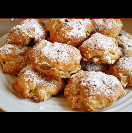 Експресни ябълкови бисквити БЕЗ рязане - италианска рецепта: Пека третата тава и не успявам да ги опитам!
