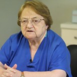 Учители питат проф. Аргирова-Колко ви плащат да говорите лъжи, докога ще ни говорите за ваксините, които са вода