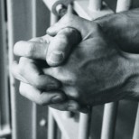 Осъдиха на затвор 36-годишен мъж от Търговище и му наложиха солена глоба, заради неспазване на карантина