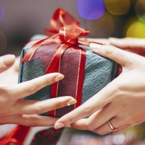 Кой е най-добрият Коледен подарък? Да подарим нещо, което носи здраве!