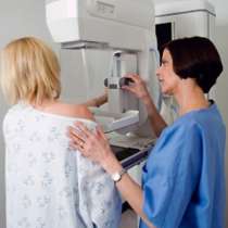 Мамографията е безполезна - показва го проучване над 90 000 жени!