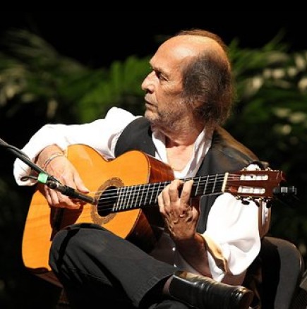 Почина световноизвестният китарист Пако де Лусия!