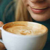 Учени обясниха какво се случва с тялото ни, когато пием кафе и защо е толкова полезно