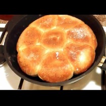 Питка-маргаритка на тиган - ексклузивна рецепта за хрупкав и пресен домашен хляб
