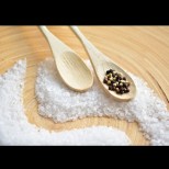 Трите най-здравословни заместителя на солта според лекарите: