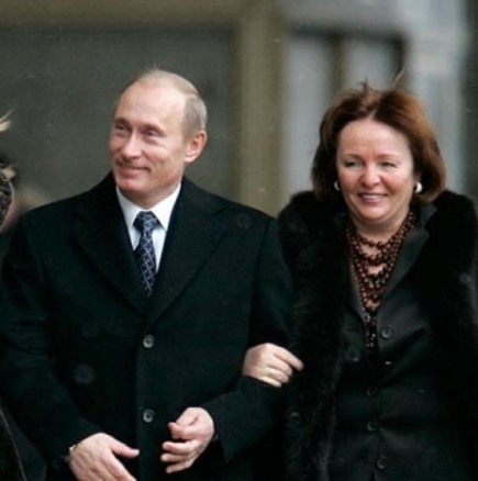 Вижте тайните дъщери на Путин, за които никой никога не говори (Снимки):