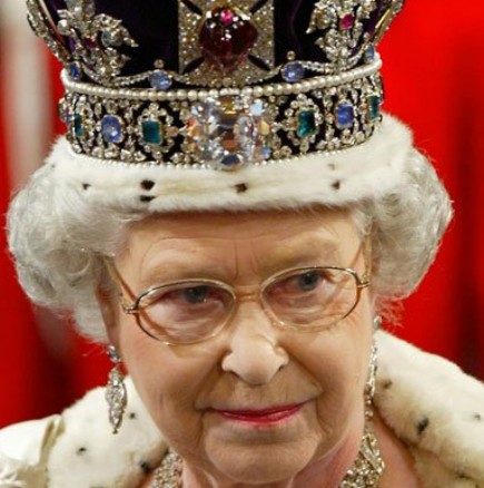 Кралица Елизабет II и роднините са подготвили голямо унижение на принц Хари и Меган