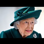 Елизабет II хвърли в паника поданиците си с това решение - никога повече няма да го прави!