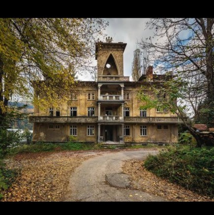 Палатът на Пенчо Семов в Габрово (Снимки):