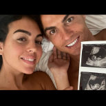 Роналдо показа новороденото си бебче, след като близначето му почина при раждането (Снимка):