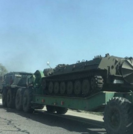 Военни колони тръгват по магистралите от София