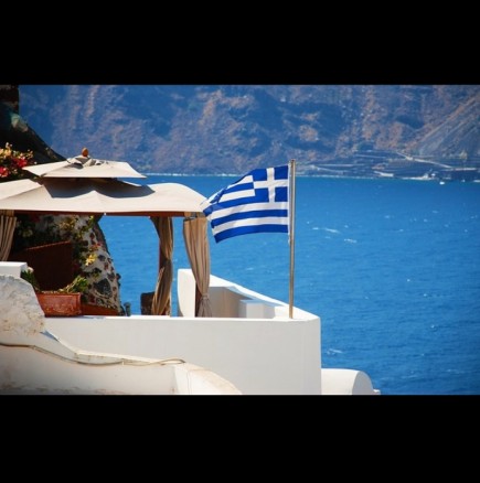 Към всички, които ще пътуват скоро до плажовете в Гърция - ето за какво могат да ви тряснат солидна глоба: