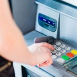 Ново увеличение на тарифите при теглене от банкомат 