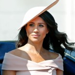 Меган Маркъл бясна заради отношението на кралското семейство към децата й (Снимки):