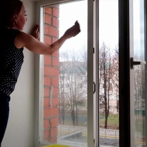 Вече не се притеснявам, че прозорците бързо ще се замърсят. Рускиня приятелка ми каза един трик, за да са винаги чисти и прозрачни.