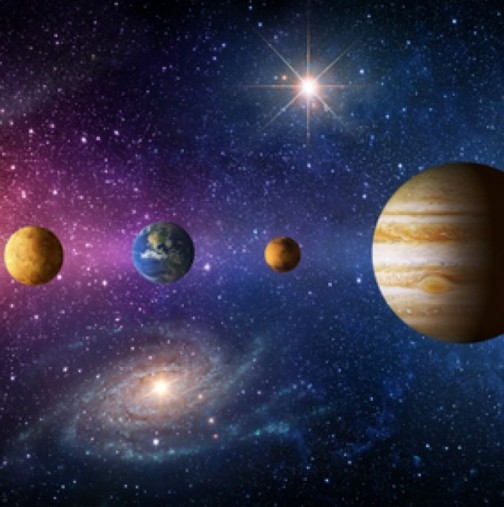 Невиждано от 18 години небесно шоу: 5 планети и Луната се подреждат в небето
