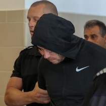 ИЗВЪНРЕДНО! Вкараха Георги Семерджиев в съда и той нападна прокурорката(СНИМКИ)