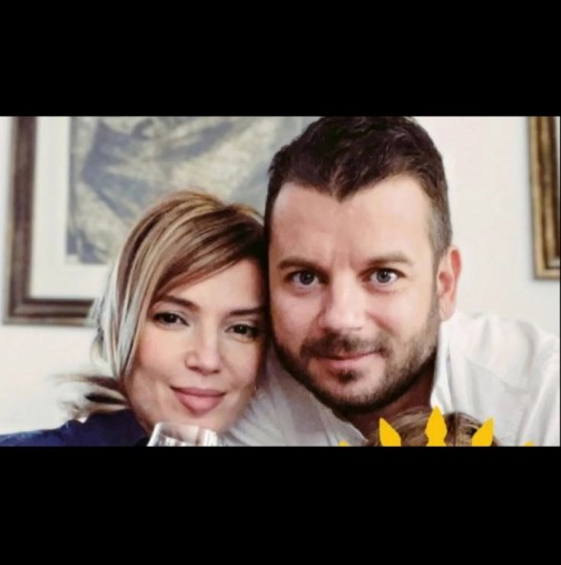 Иван и Ирина Тенчева заведоха многолюдната си челяд на специално място (Снимки):
