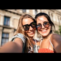 5 съвета как да изберете най-добрите слънчеви очила за вашата форма на лицето