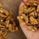 Изяжте 5 ореха и изчакайте 4 часа: Ето какво се случва