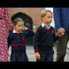 Смях до сълзи: Кейт Мидълтън показа снимки от годежа с Уилям на децата си – реакцията им е безценна!