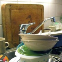 6 причини да не оставяте мръсни чинии през нощта! 