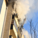 Жена почина в пожара в София, двама в болница