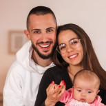 Чаровната дъщеричка на Наум Шопов и Теа Минкова навърши 3 годинки - вижте сладката рожденичка и приказното й парти! (СНИМКИ)