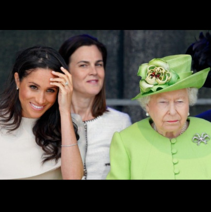 Меган Маркъл се подигра с покойната кралица Елизабет II като говори за запознаването с нея а Хари гледа тъпо през това време-Видео